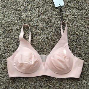 Seamless Pink Bra